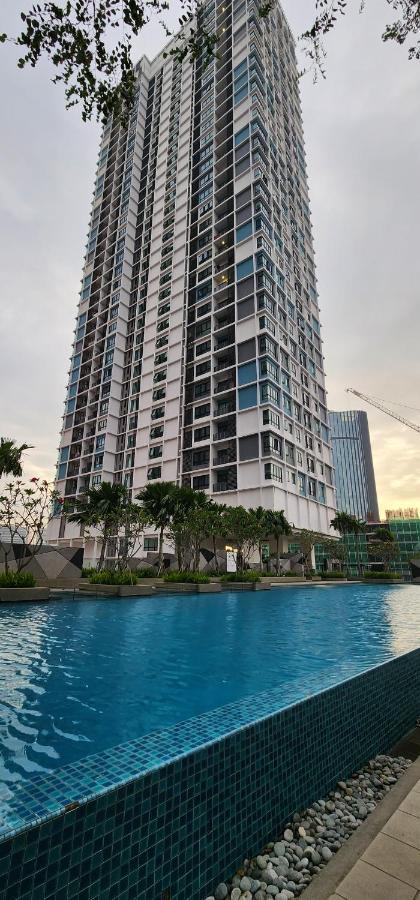 Anggun I Soho I City Homestay Shah Alam Exterior photo